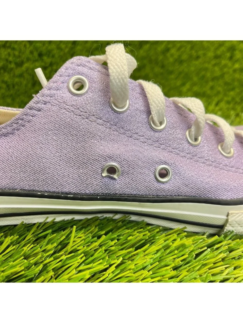 Converse Chuck Taylor All Star Low Girls Size 6Y Purple Athletic Shoes Sneakers